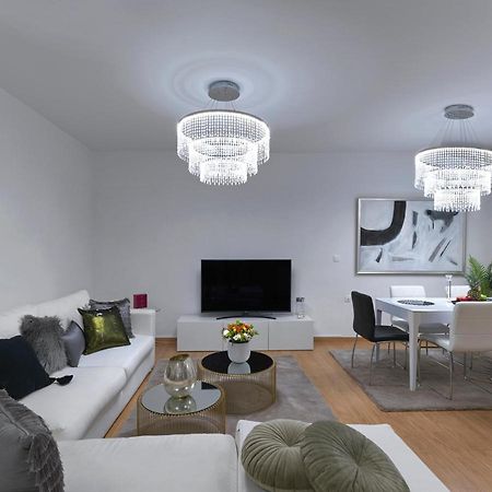 أثينا Elegant Apartment In Glyfada المظهر الخارجي الصورة